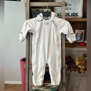 The North Face baby Osito onesie size 6-12 months